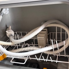 パナソニック食洗機（NP-TCR4-W）専用台付きの画像