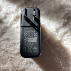 充電アダプターの画像