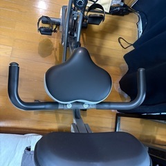 折りたたみエアロバイクの画像