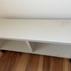 テレビボードの画像