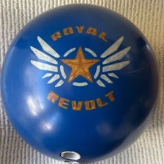ボウリングボール　MOTIV ROYAL REVOLT  15ポンドの画像