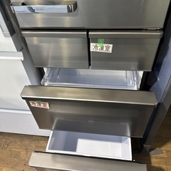 5ドア冷蔵庫の画像