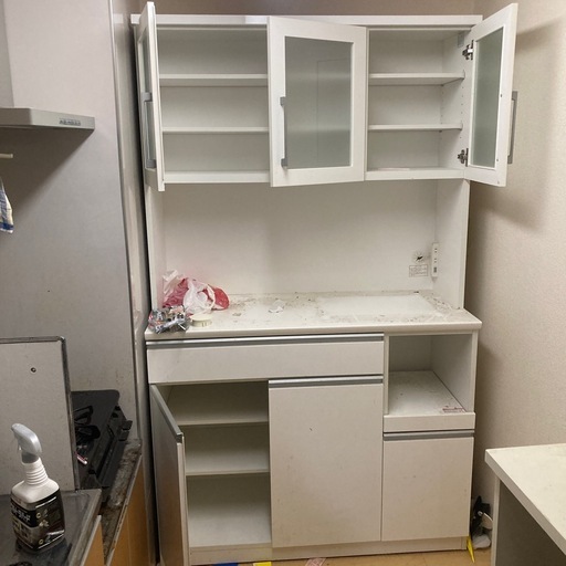 食器棚(お渡し前に綺麗にします) (しん) あざみ野のダイニングセットの