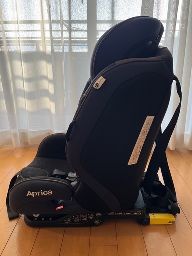 Aprica チャイルドシート ISOFIX｜洗濯・清掃済｜事故歴なし｜直接取引