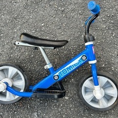 キックバイク　三輪車　トミカの画像