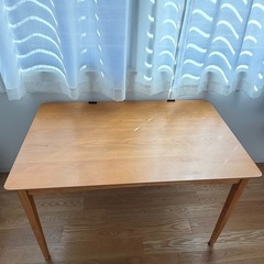【ニトリ】　ダイニングテーブル　2/7（土）引渡し の画像