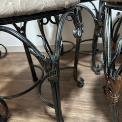 アンティークチェア4脚セットの画像