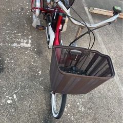 大人用三輪自転車の画像