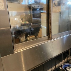 冷蔵ショーケース
の画像