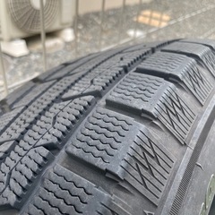 トーヨータイヤ　スタッドレスタイヤ4本セットの画像