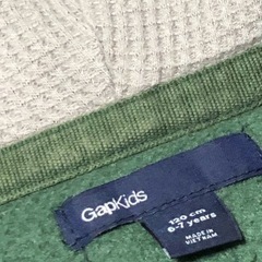 【 GAP 】120㌢　ジップアップパーカーの画像