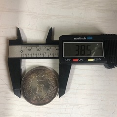 一圓のコインの画像