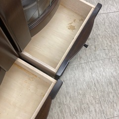 【ジモティー割引で最大15％OFF⭐️】ガラスショーケース　ディスプレイケース　食器棚の画像