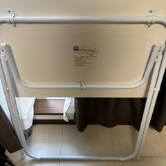 snow様　ニトリ　折りたたみテーブル　折りたたみ イスの画像