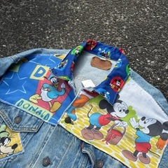 Levi's 70507 リメイク　ディズニーデニムジャケット　サイズXLの画像