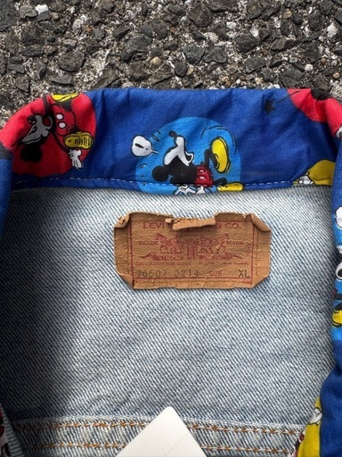 Levi's 70507 リメイク　ディズニーデニムジャケット　サイズXL