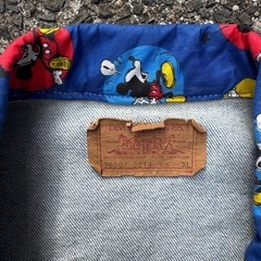Levi's 70507 リメイク　ディズニーデニムジャケット　サイズXLの画像