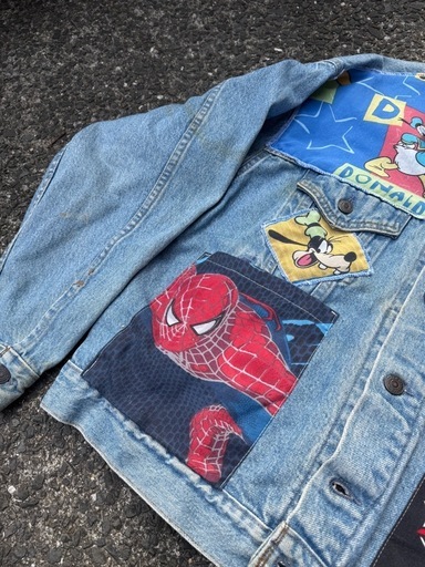 Levi's 70507 リメイク　ディズニーデニムジャケット　サイズXL