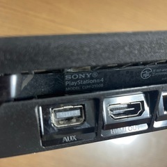 PS4 CUH2100 コントローラー、充電スタンド付き 箱無しの画像