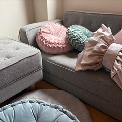 クッション　ピンク　の画像