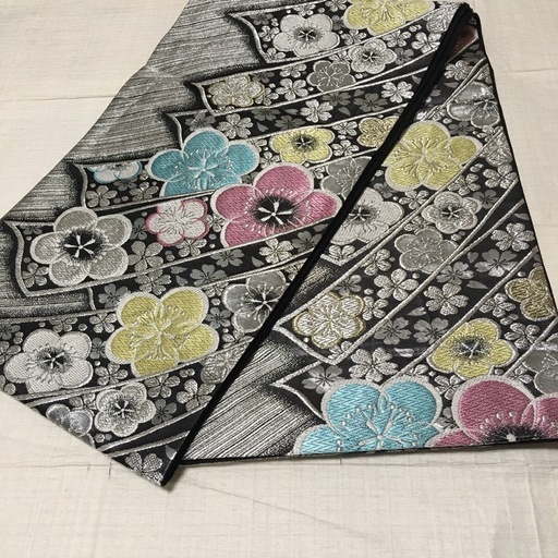 振袖フルセット☆振袖＋帯＋帯揚げ＋帯締め＋長襦袢＋重襟＋草履バック
