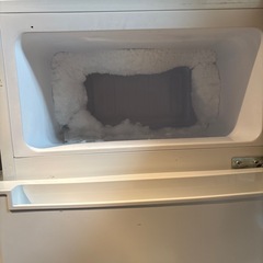 一人暮らし用冷蔵庫の画像