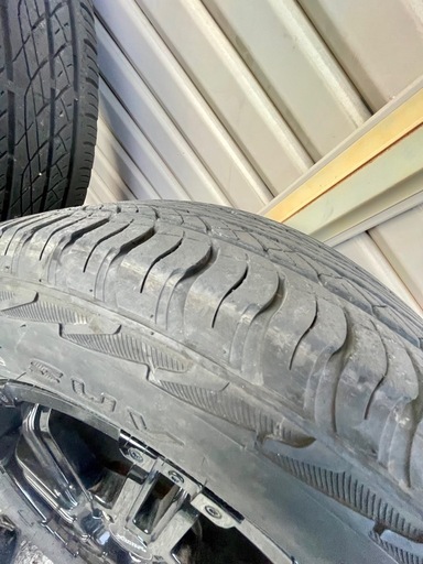 17インチ×7J +47   225/65R17 4本　使用10ヶ月