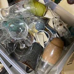 鍋、やかん、食器類たくさん♪の画像