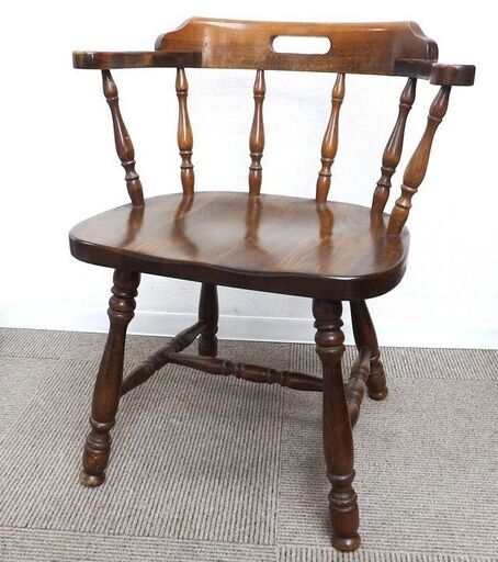 新札幌 /キツツキマーク 飛騨産業 肘付き木製チェア ダイニングチェア