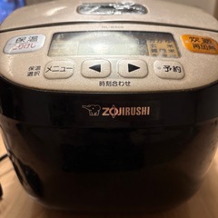 象印　炊飯器の画像