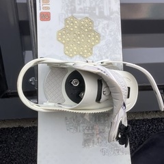 早い者勝ち　バートンスノーボードの画像