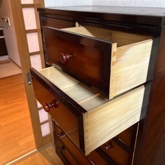 タンスの画像