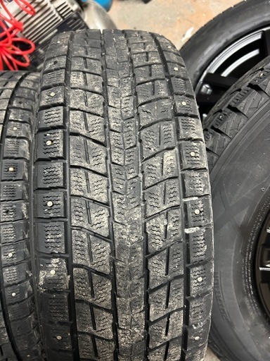 価格相談！215/70/16スパイクタイヤ