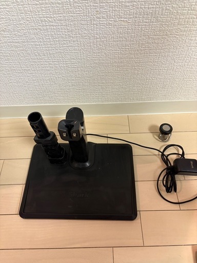 Sharkサイクロン式掃除機 CS200JRD