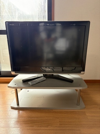 東芝　TOSHIBA REGZA 32インチ　テレビ