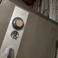 決定しました）大型金庫処分してくれる方の画像