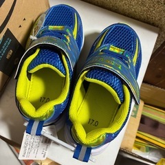 キッズシューズの画像