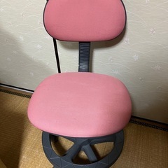 学習机&椅子&引出しの画像