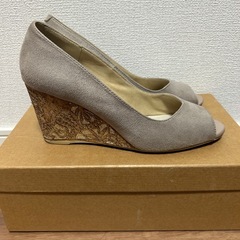 無料☆アルテミスバイダイアナ　ウェッジソールパンプス　の画像