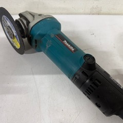 makita  ディスクグラインダー　100mm 9533B. 0131-09の画像