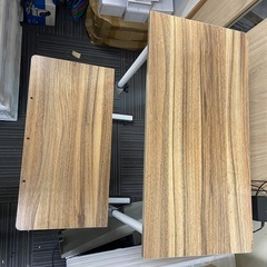 差し上げます　パソコンラックの画像