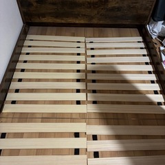 セミダブルローベッド（マットレス付き）の画像