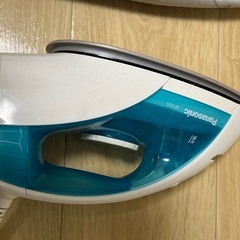 【お譲り先決定致しました】アイロン、アイロン台セットの画像