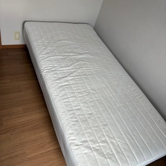 シングルベッドの画像