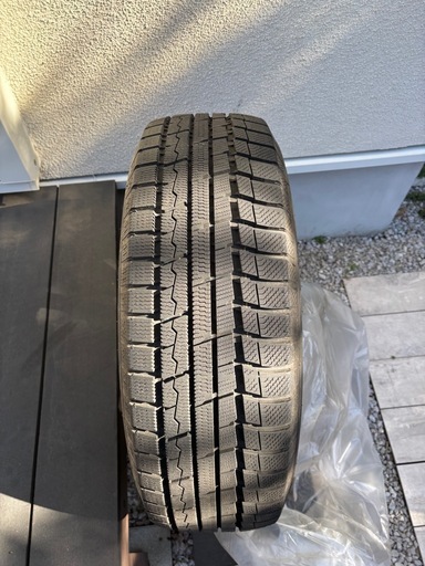 スタッドレスタイヤ&ホイール4本215/70R16(Toyo&MANARAY SPORT)