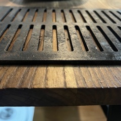 キャンプで使ってた鉄板の画像