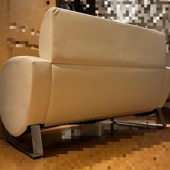 ニトリ2人掛けソファの画像