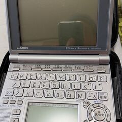 タダで！電子辞書、朝鮮語辞典・日韓辞典付。韓国語・中国語・英語学習テキストも一緒に！の画像