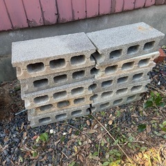 コンクリートブロック42個の画像
