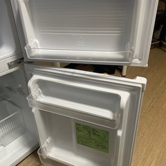 アイリスオーヤマ　ノンフロン冷凍冷蔵庫 IRR-A09TW-Wの画像